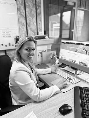 Cynthia, support administratif et gestion client chez Escal'Style