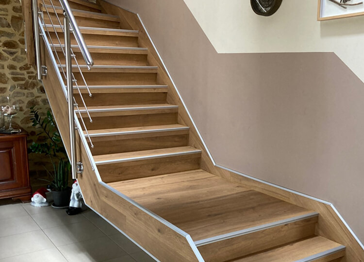 Experts Escal'Style spécialisés dans la rénovation d'escalier en béton